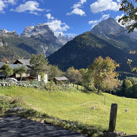 Villa Alpina Campiglio Madonna Exterior foto